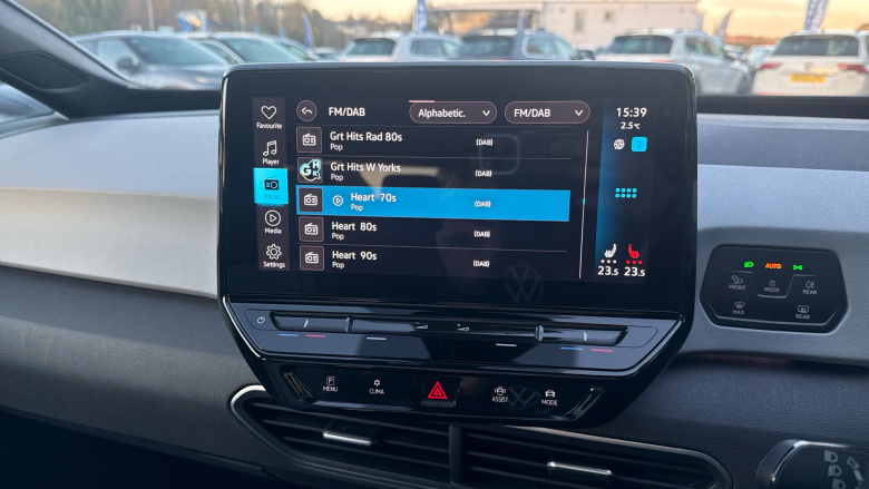 Volkswagen ID.3 150kW Family Pro Performance 58kWh 5dr Auto Electric Hatchback